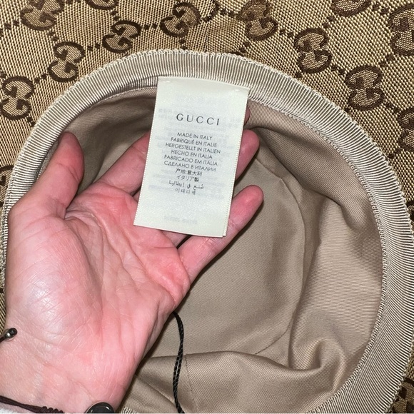 GUCCI GG CANVAS BUCKET HAT - Picture 14 of 15